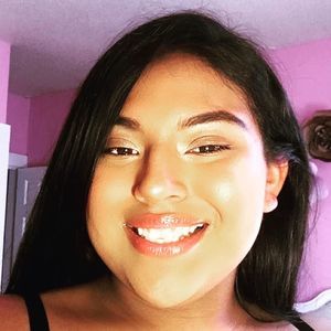 Meet your Posher, Saydie